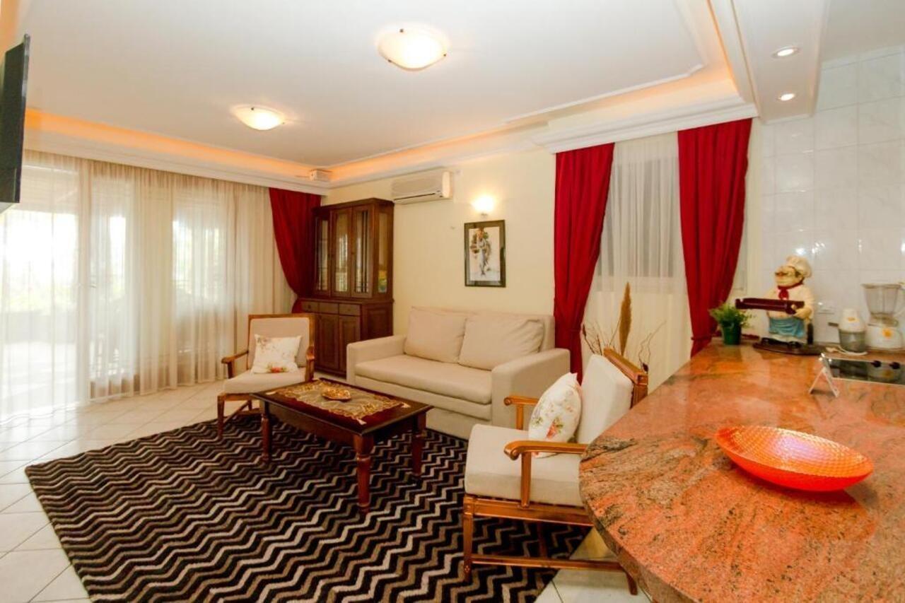 Milan'S Apartments Sveti Stefan Dış mekan fotoğraf