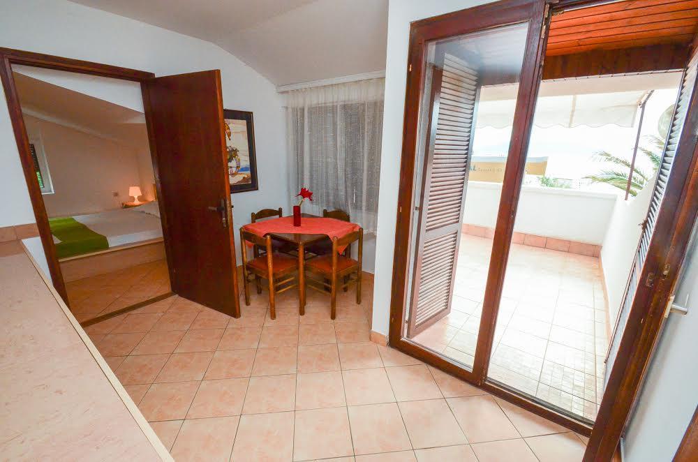 Milan'S Apartments Sveti Stefan Dış mekan fotoğraf