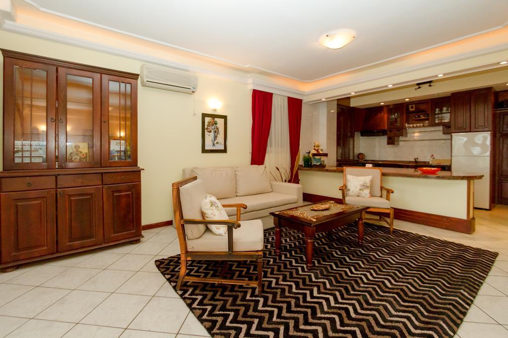 Milan'S Apartments Sveti Stefan Oda fotoğraf